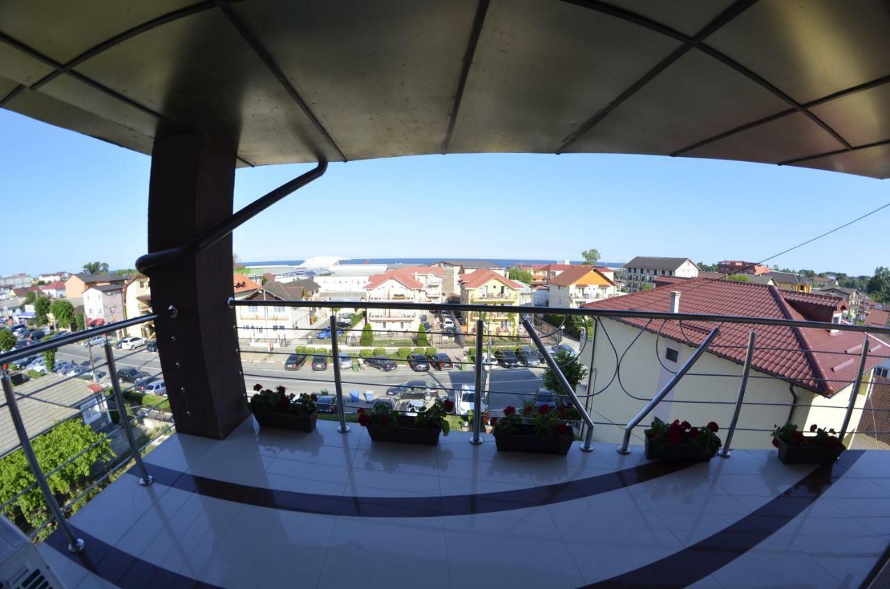 Smarthouse Hotel Costinesti Bagian luar foto
